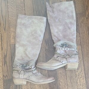 Women's Beige Cowboy Style Knee-High Boots